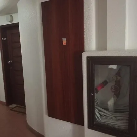Edificio Coral T1 Santa Eulalia - Апартаменты Албуфейра